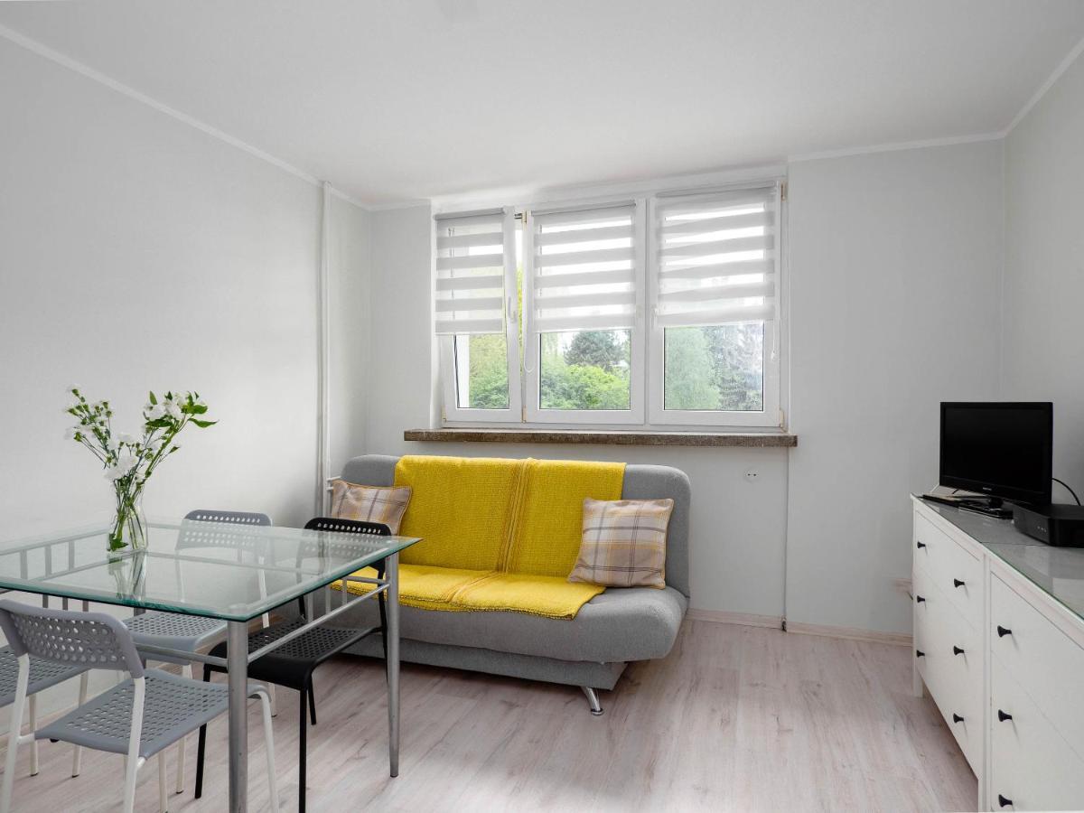 Sweet Honey Mieszkanie W Plocku Apartment Luaran gambar
