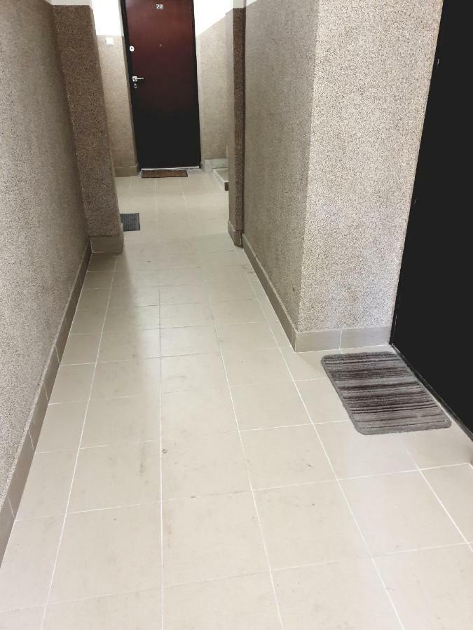 Sweet Honey Mieszkanie W Plocku Apartment Luaran gambar